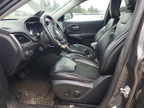 2019 JEEP CHEROKEE LATITUDE PLUS 4X4