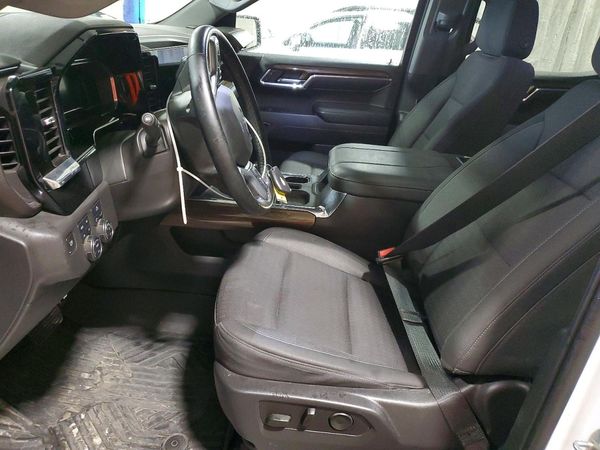 2023 CHEVROLET SILVERADO Trail Boss - LT — DENT