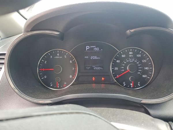 2017 KIA FORTE LX Base