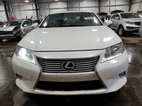 2015 LEXUS ES