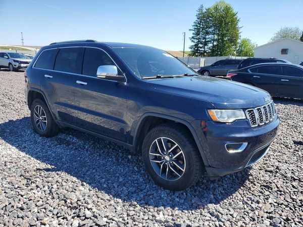 2017 JEEP GRAND CHEROKEE Limited