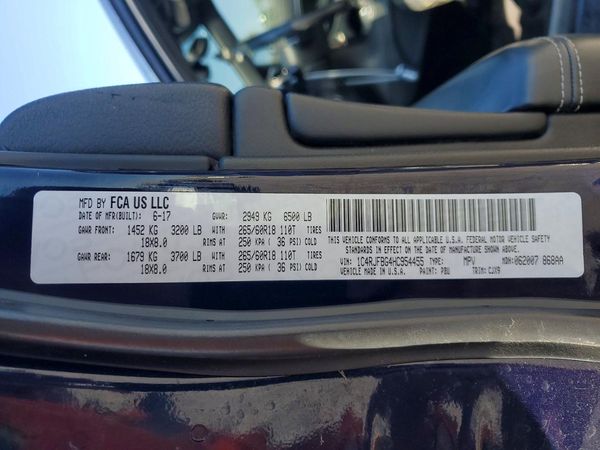 2017 JEEP GRAND CHEROKEE Limited