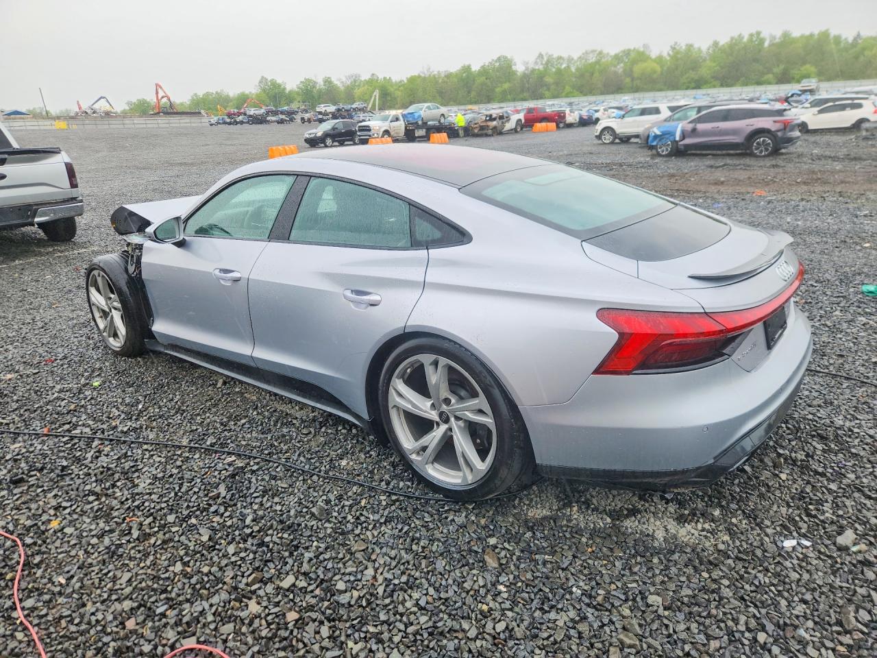 2024 AUDI E-TRON GT quattro Premium Plus