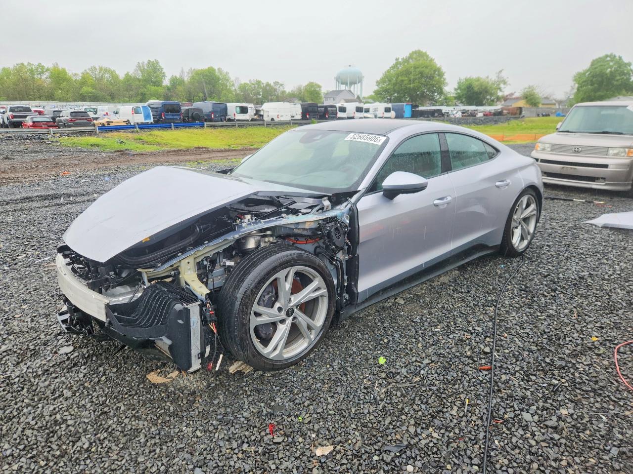 2024 AUDI E-TRON GT quattro Premium Plus