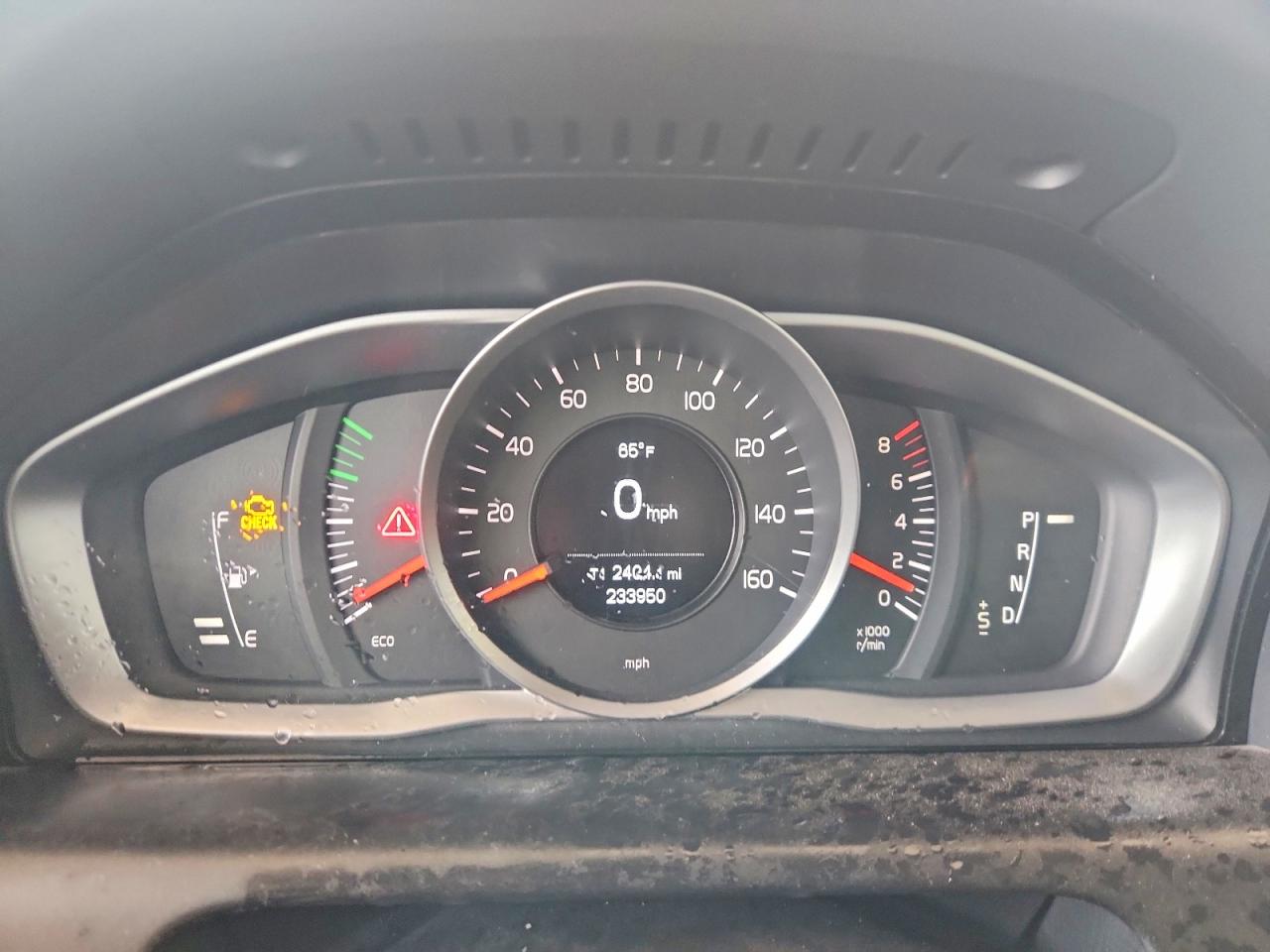 2017 VOLVO XC60 Base
