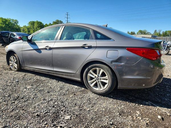 2013 HYUNDAI SONATA GLS/ GLS Popular