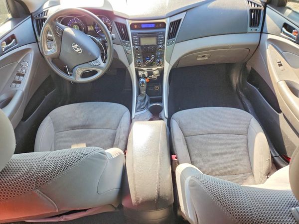 2013 HYUNDAI SONATA GLS/ GLS Popular