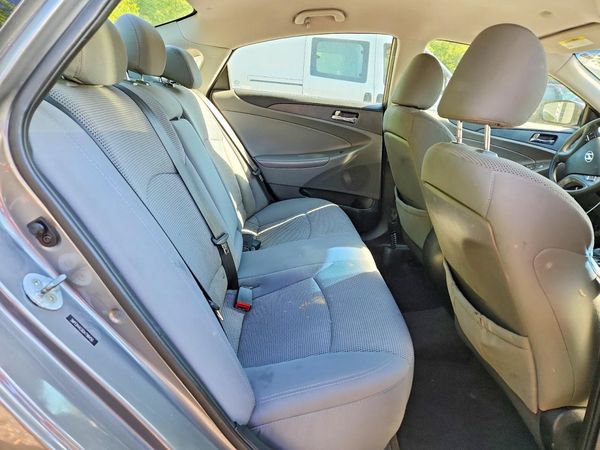 2013 HYUNDAI SONATA GLS/ GLS Popular