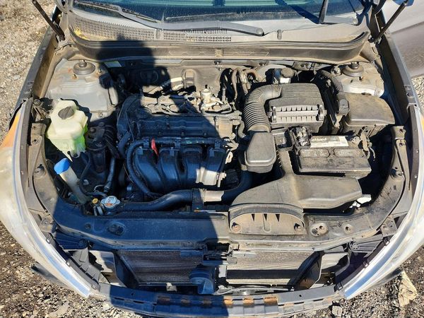 2013 HYUNDAI SONATA GLS/ GLS Popular