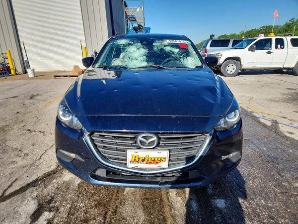 2018 MAZDA 3 Sport