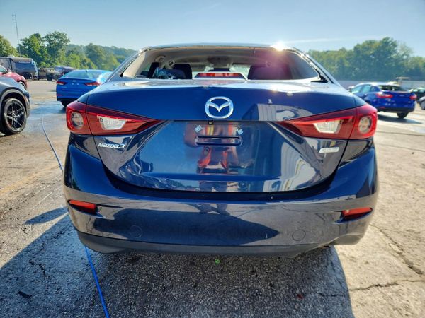 2018 MAZDA 3 Sport