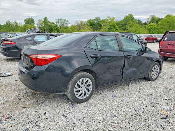 2018 TOYOTA COROLLA