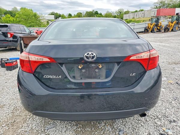 2018 TOYOTA COROLLA