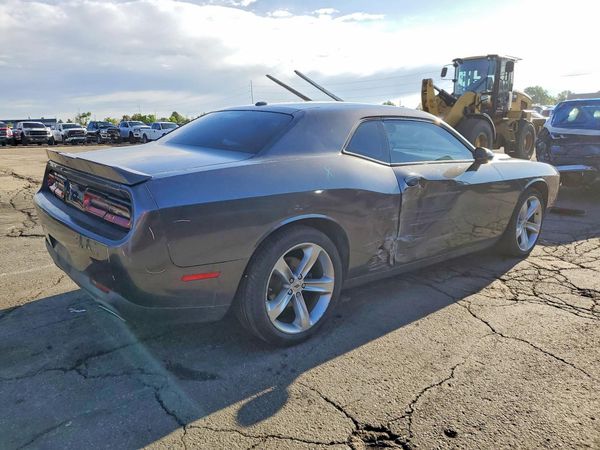 2018 DODGE CHALLENGER SXT