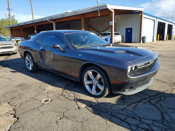 2018 DODGE CHALLENGER SXT
