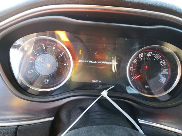 2018 DODGE CHALLENGER SXT