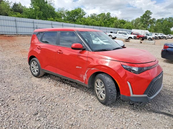 2024 KIA SOUL LX, S