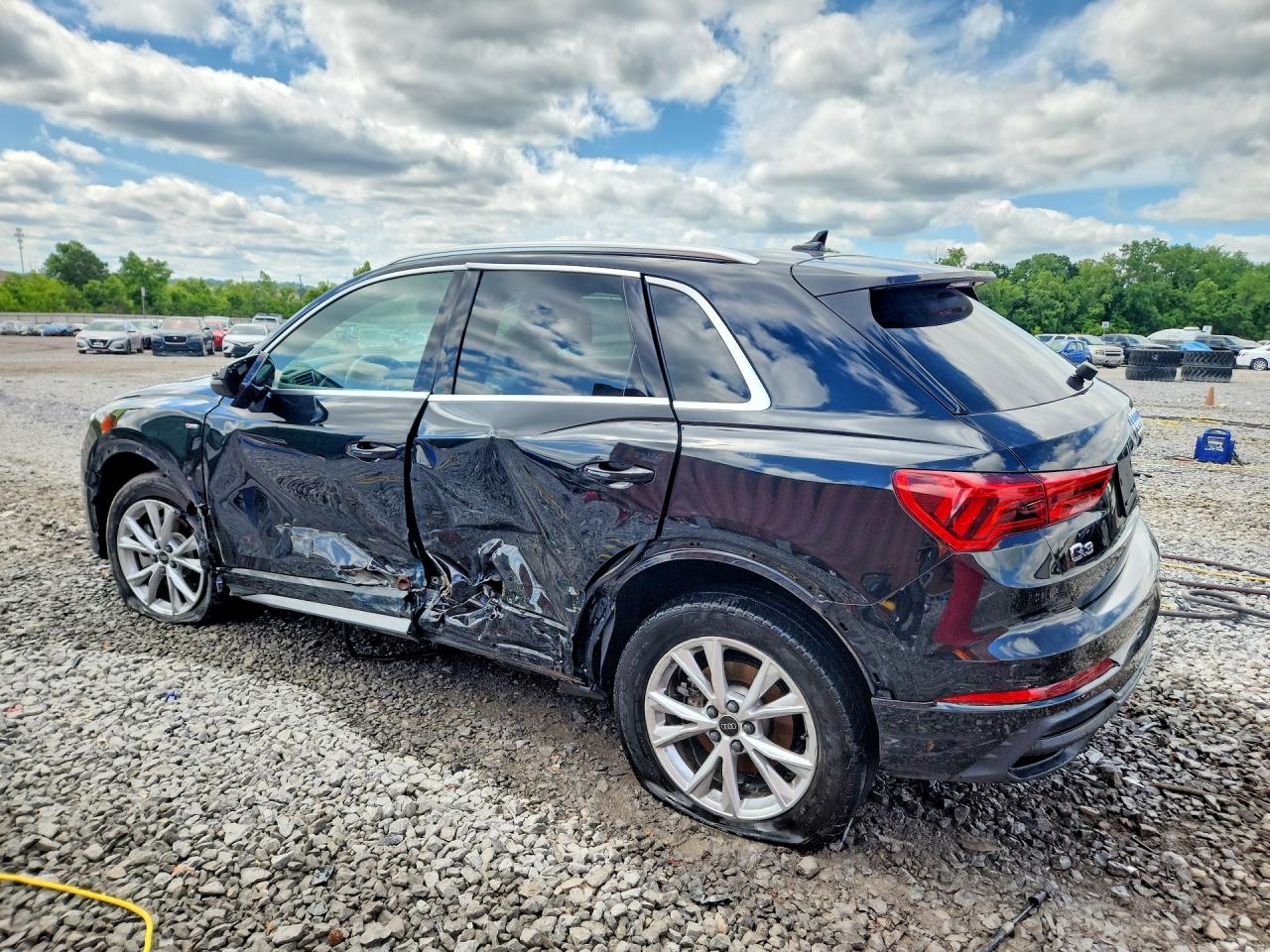 2024 AUDI Q3 S Line quattro Premium