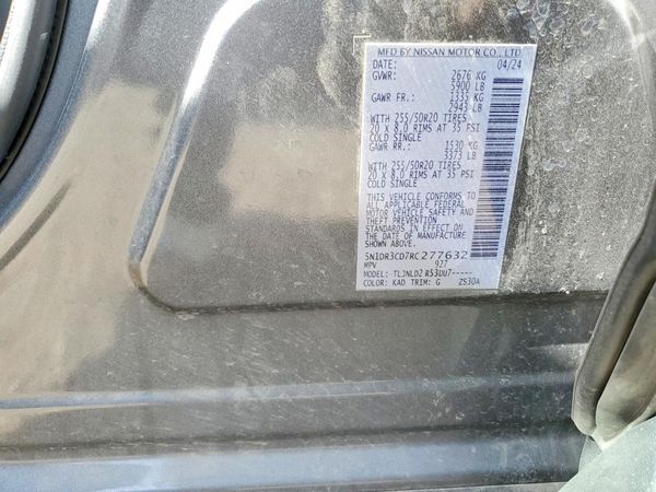2024 NISSAN PATHFINDER SL