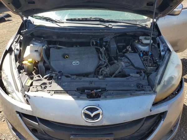 2014 MAZDA 5 Sport/GX — Engine bay