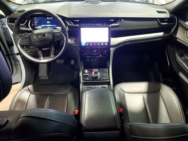 2025 JEEP GRAND CHEROKEE 4XE