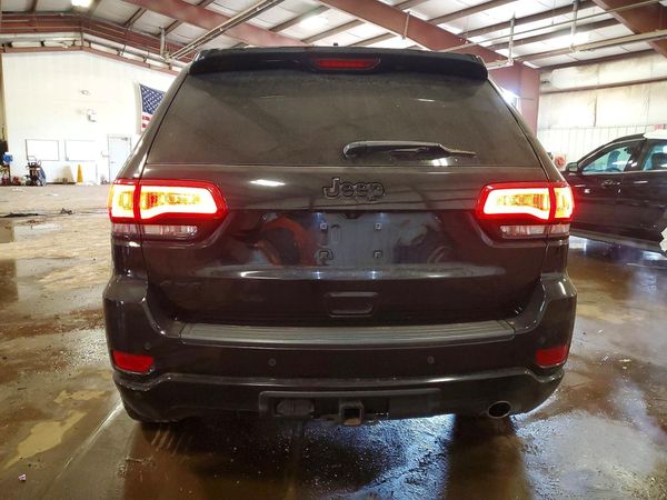 2018 JEEP GRAND CHEROKEE Laredo