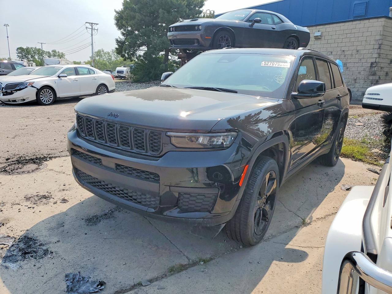 2024 JEEP GRAND CHEROKEE L LAREDO 4X4
