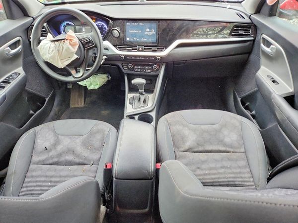 2022 KIA NIRO