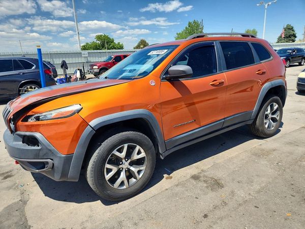 2016 JEEP CHEROKEE TRAILHAWK 4X4