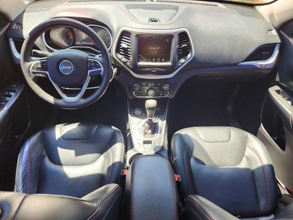 2016 JEEP CHEROKEE TRAILHAWK 4X4