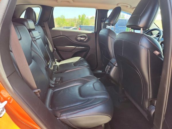 2016 JEEP CHEROKEE TRAILHAWK 4X4