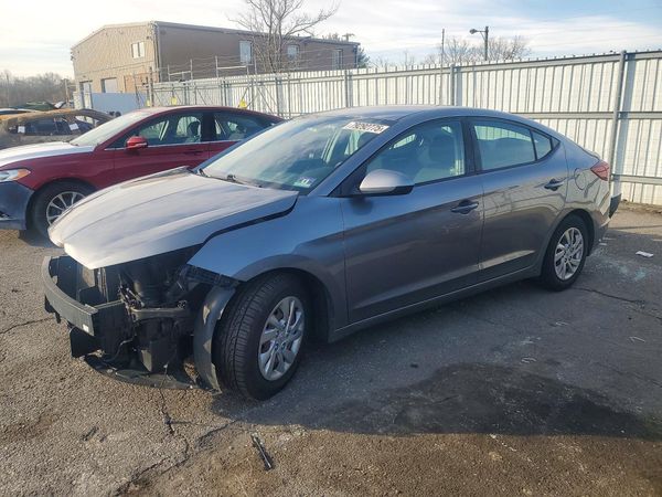 2019 HYUNDAI ELANTRA 4D SE