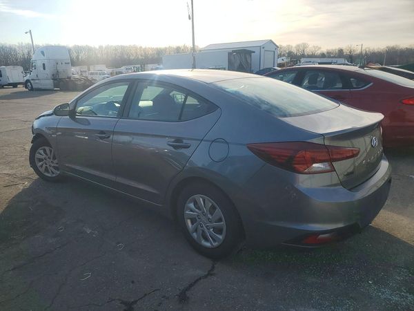 2019 HYUNDAI ELANTRA 4D SE