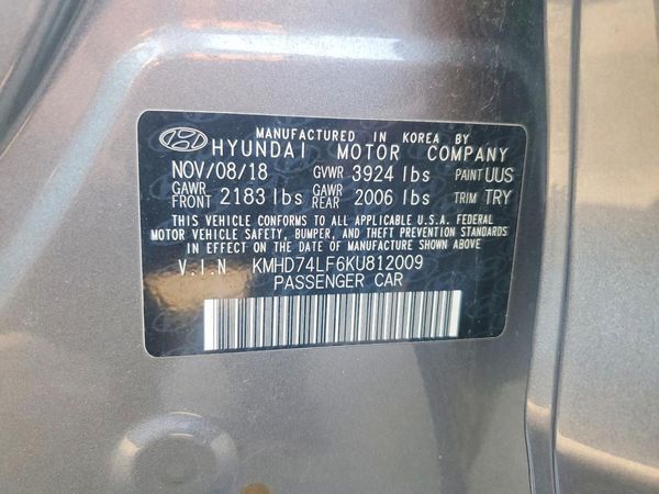 2019 HYUNDAI ELANTRA 4D SE