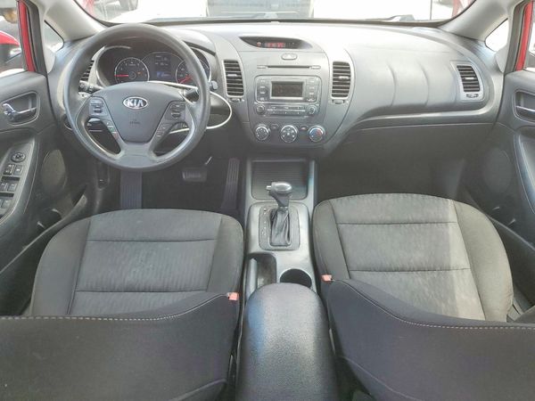 2016 KIA FORTE GL (Middle-Low Grade)