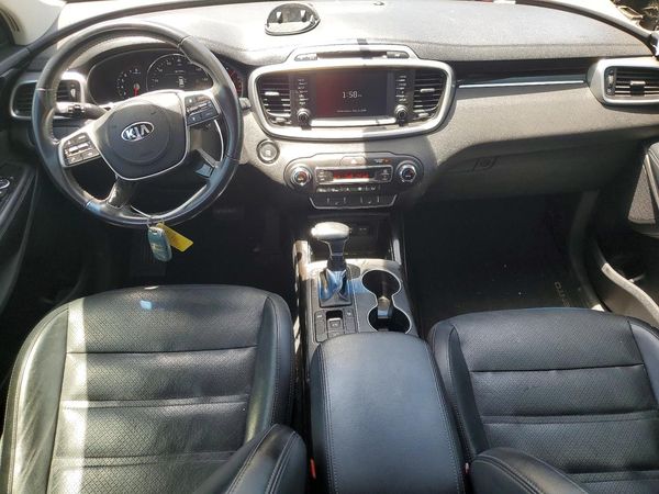 2019 KIA SORENTO