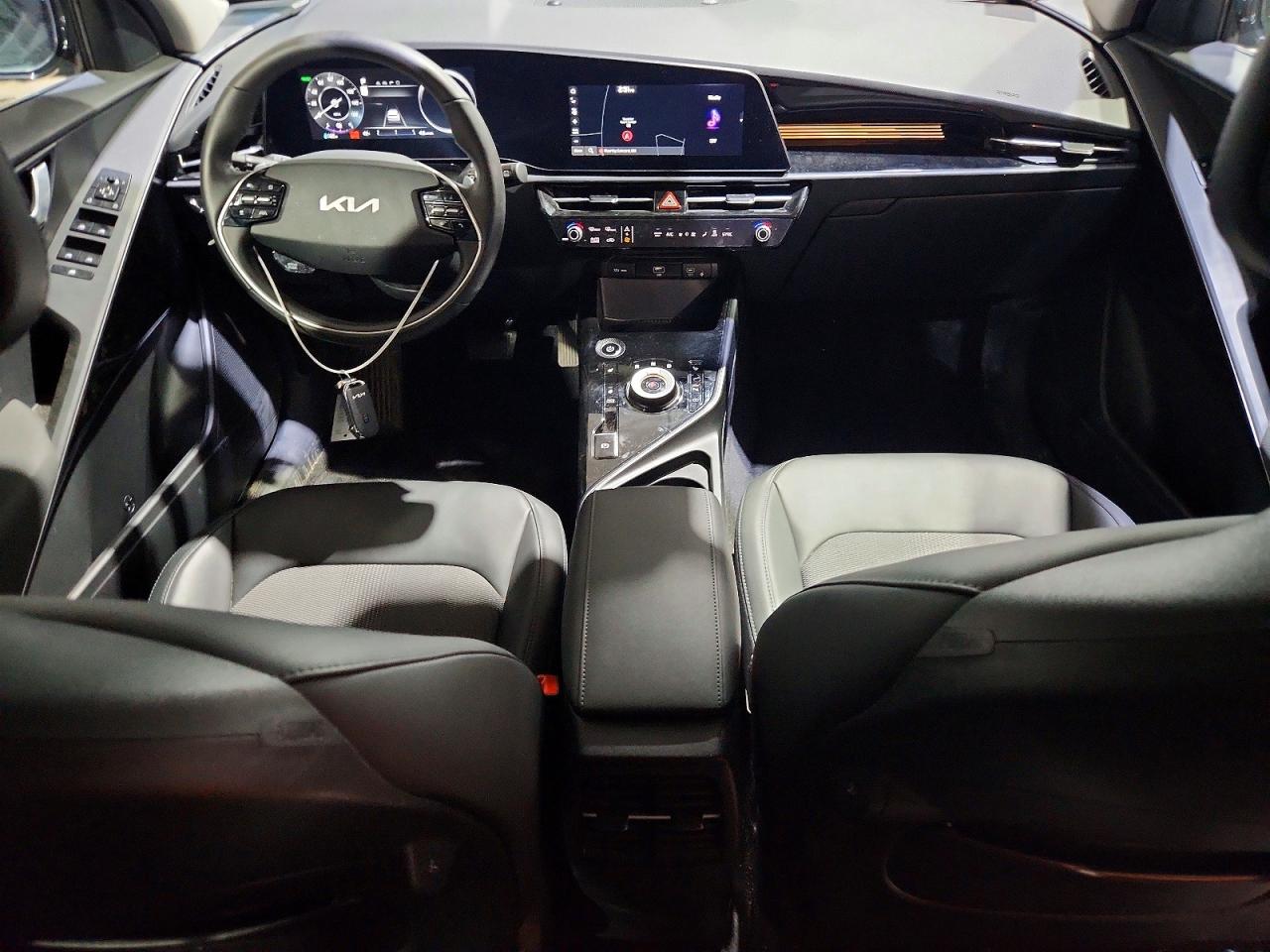 2024 KIA NIRO Wind