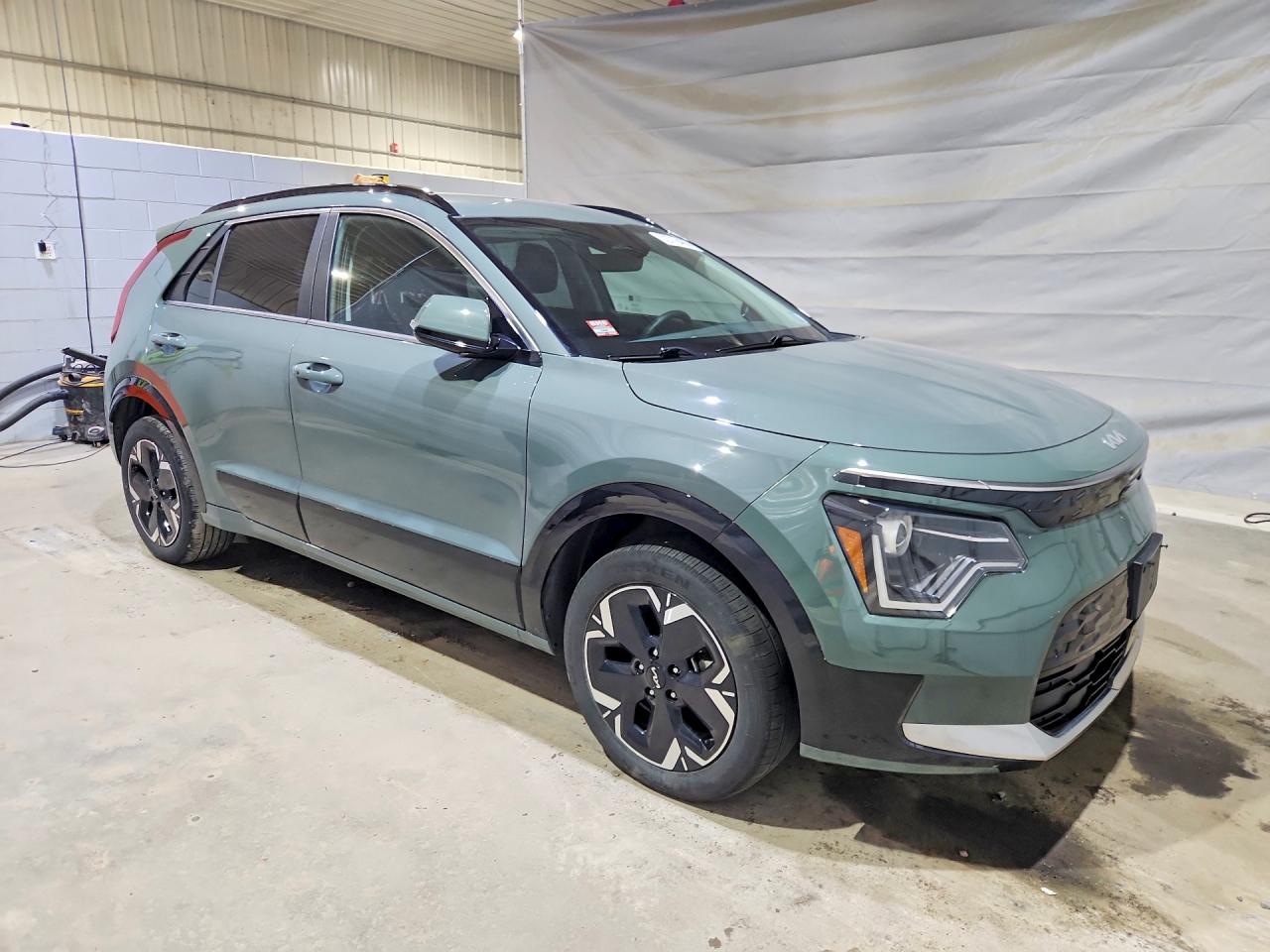 2024 KIA NIRO Wind