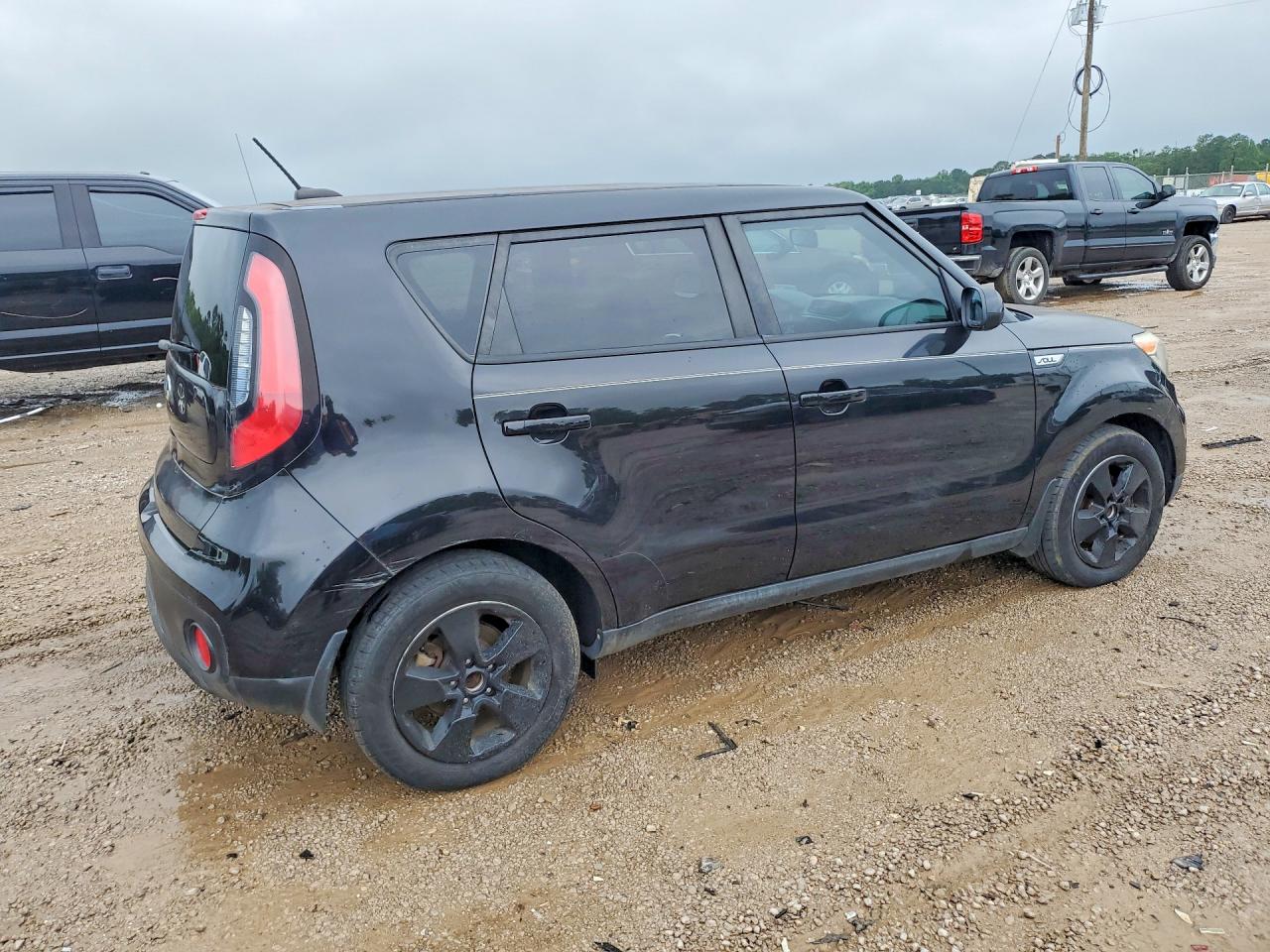 2018 KIA SOUL Base