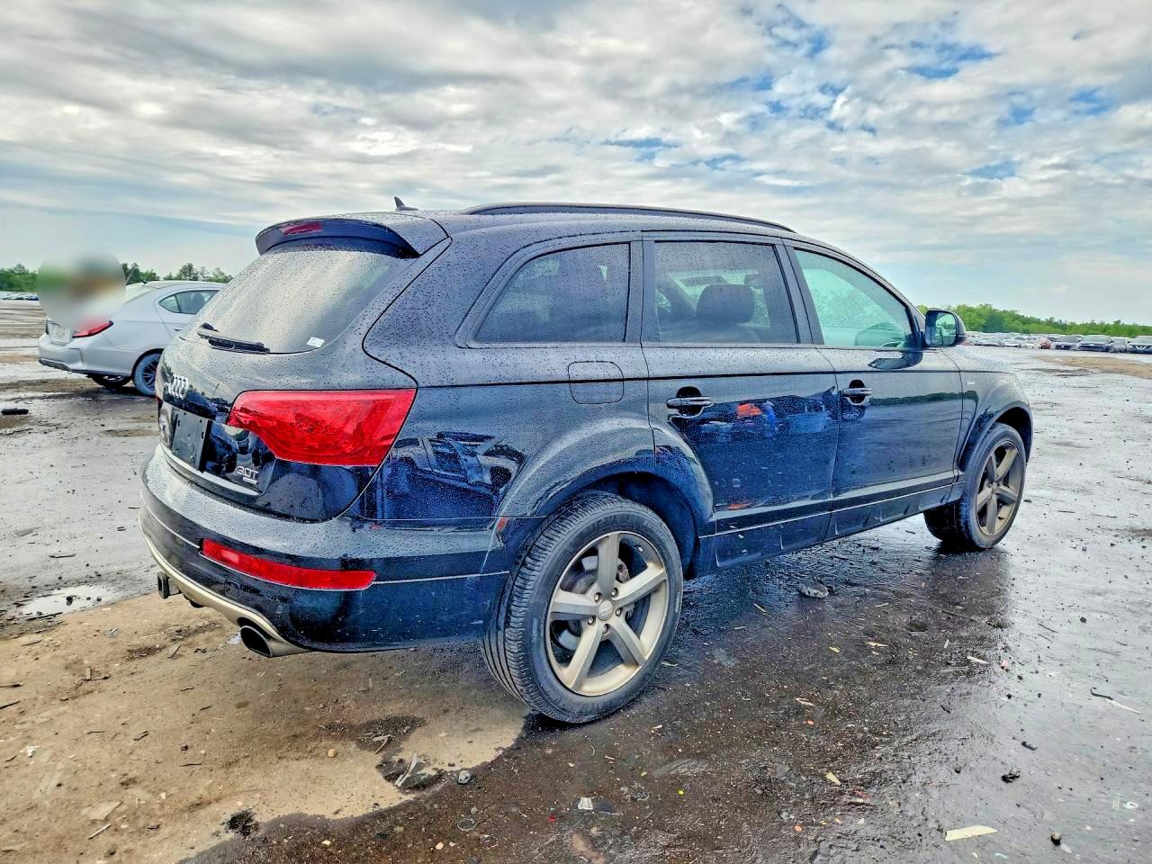 2015 AUDI Q7 Premium Plus