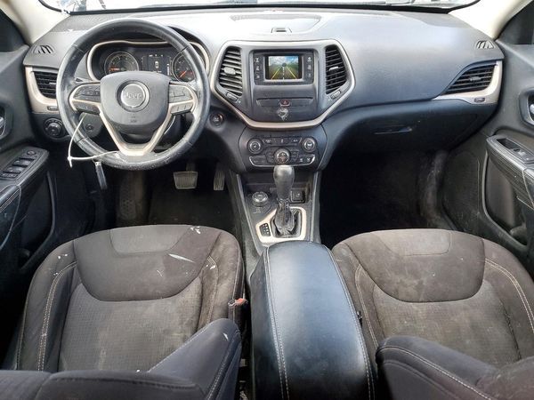 2015 JEEP CHEROKEE LATITUDE 4X4