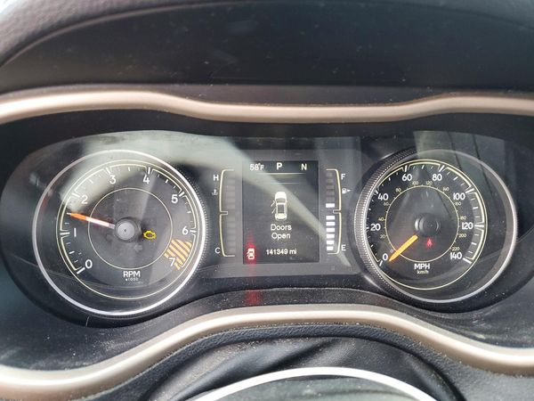 2015 JEEP CHEROKEE LATITUDE 4X4