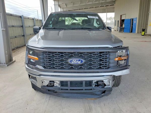2025 FORD F150 STX