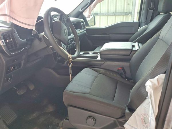 2025 FORD F150 STX