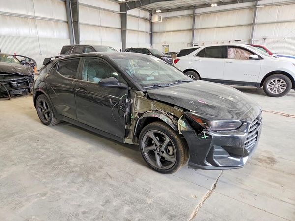 2019 HYUNDAI VELOSTER 2.0L and 2.0L Premium