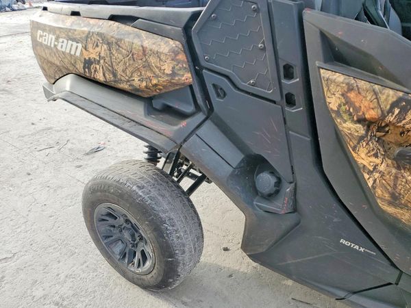 2022 CAN-AM MAVERICK SPORT