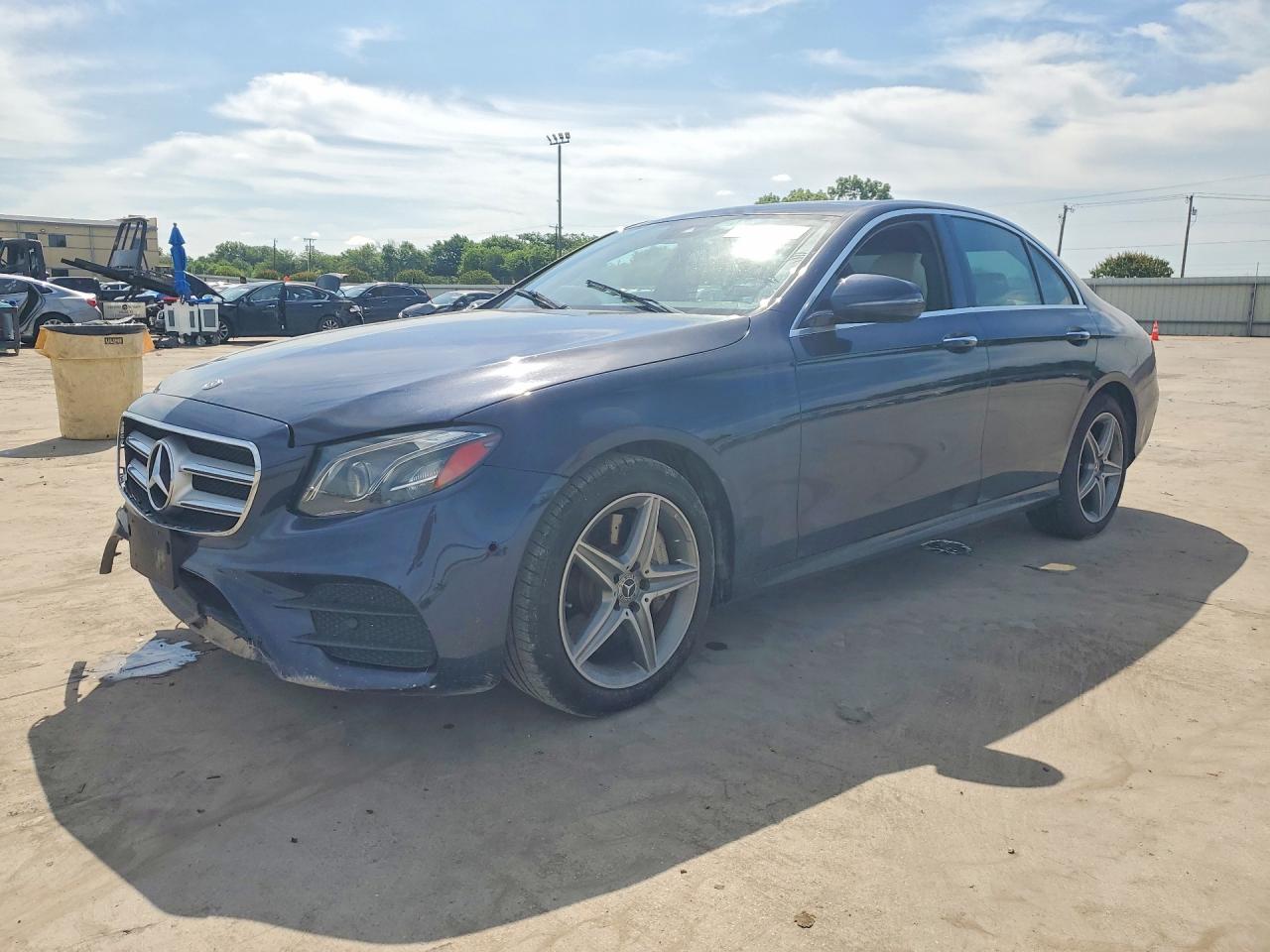 2018 MERCEDES-BENZ E E300