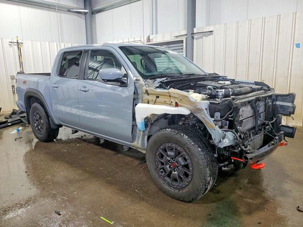 2022 NISSAN FRONTIER