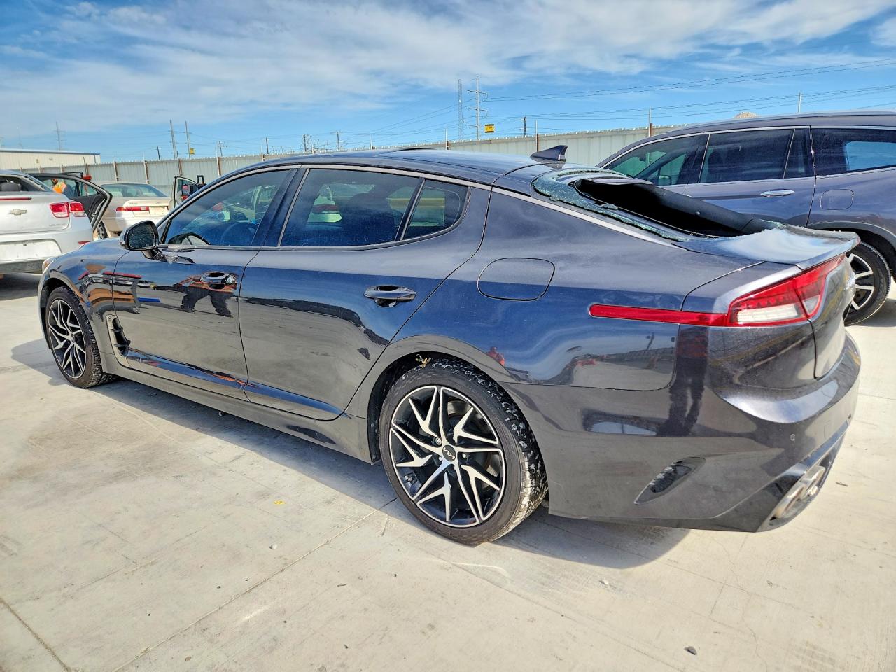 2022 KIA STINGER GT-Line
