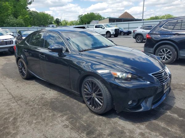 2016 LEXUS IS